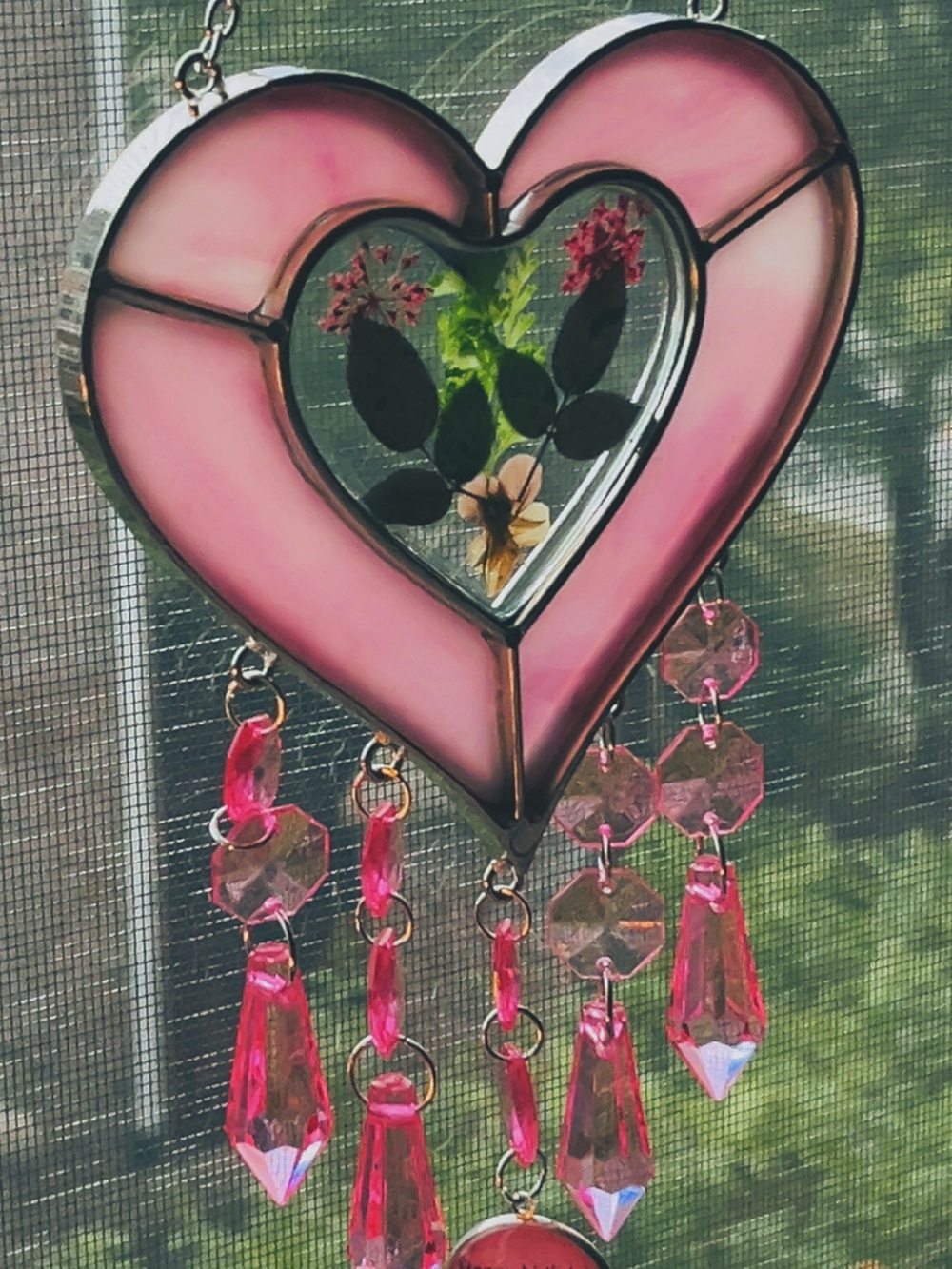 Pink Heart Stained Glass BNIB Sun Catcher with Floral Center (great gift for mom